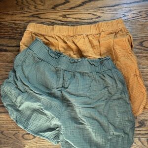 Universal Thread size small 2 pairs of cotton shorts